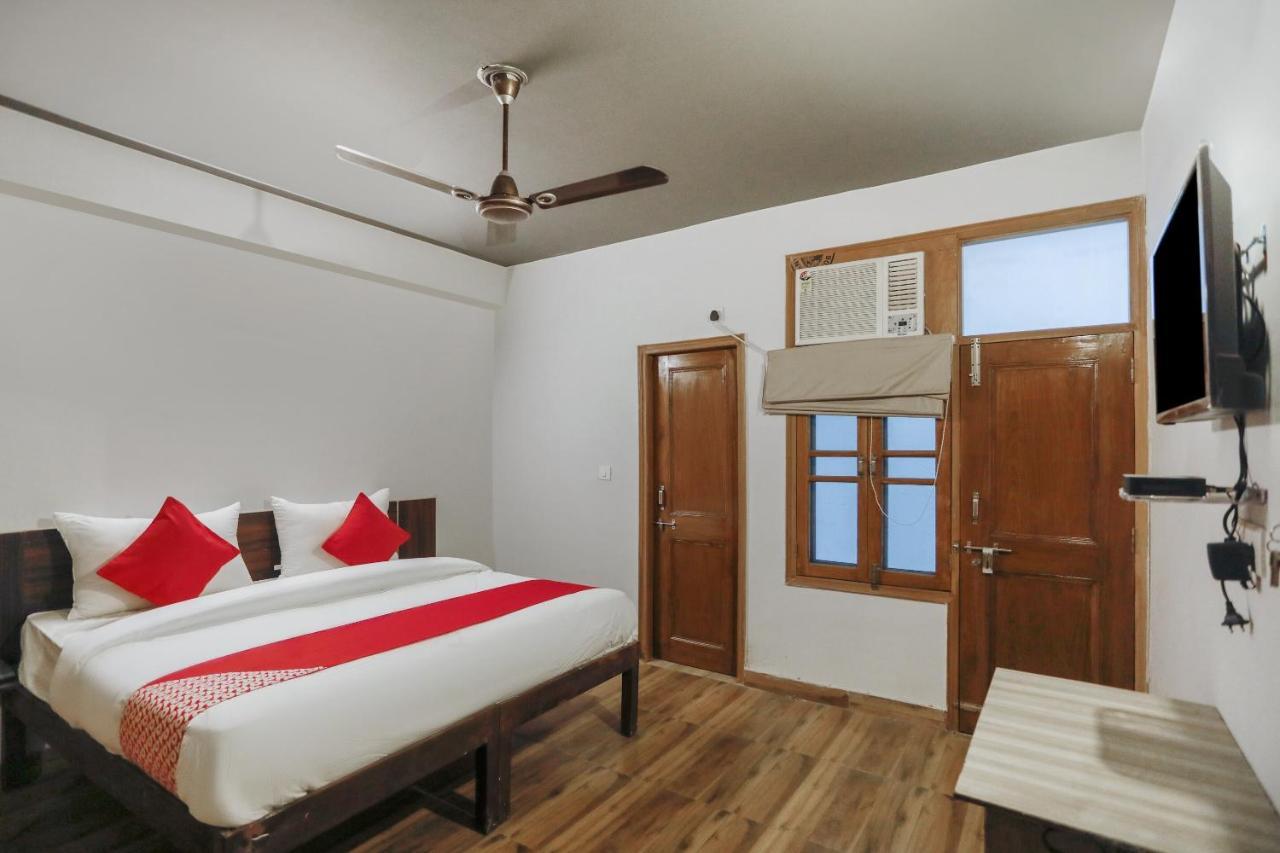 Flagship Hotel Discovery Near Pvr Ansal Plaza Greater Noida Eksteriør bilde